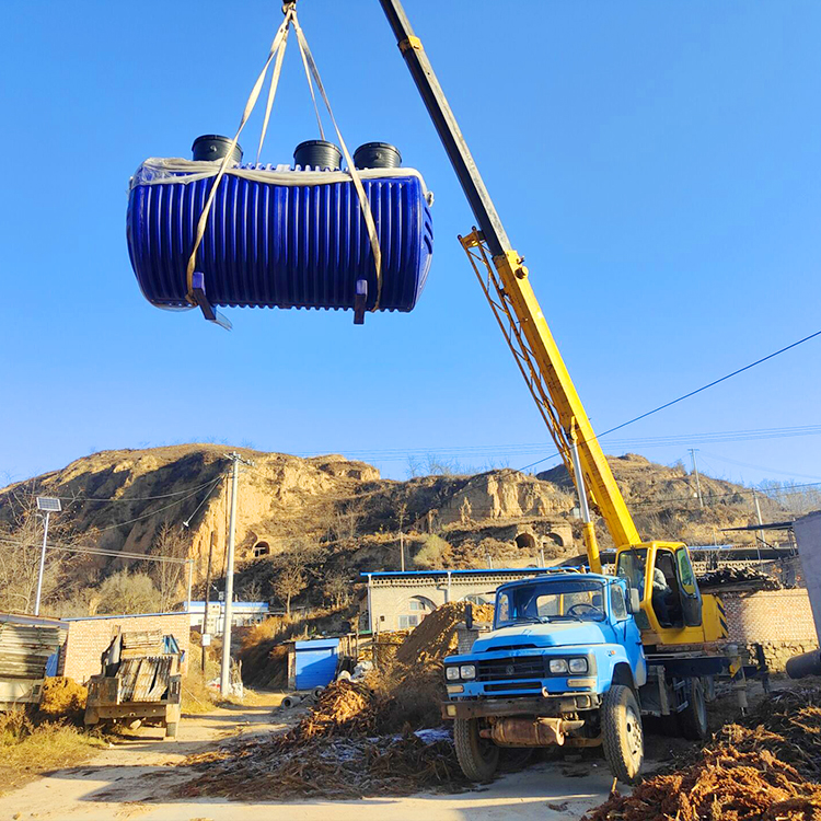 濰坊某環(huán)保公司定制農(nóng)污設(shè)備（化糞池）